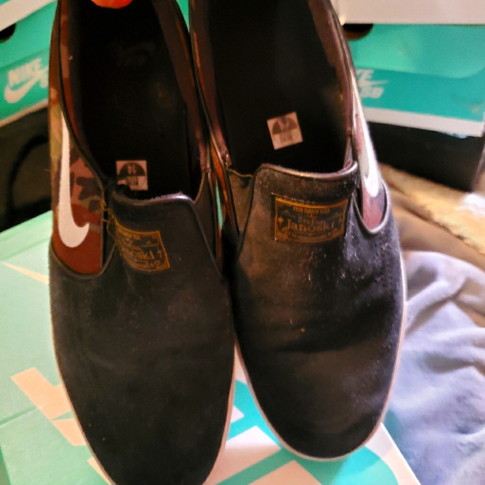 Nike SB rare camo slip on